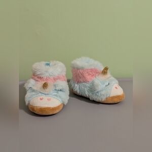 Wonder Nation Size 6 Unicorn 🦄 Slippers